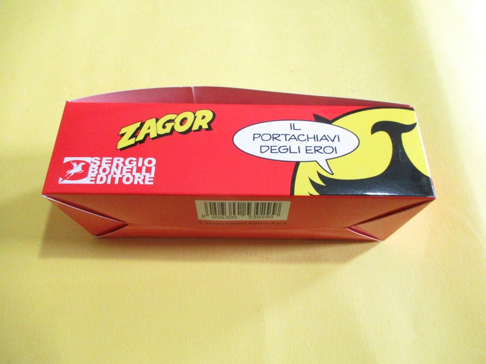 ZAGOR EMPTY CARDBOARD BOX BOX GADGET THE KEYCHAIN HEROES BONELLI rare!!