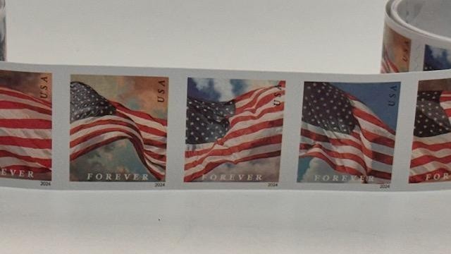 100 Self-Adhesive 4 Flags Designs Stamps DISCOUNT PRICE Free Shipping