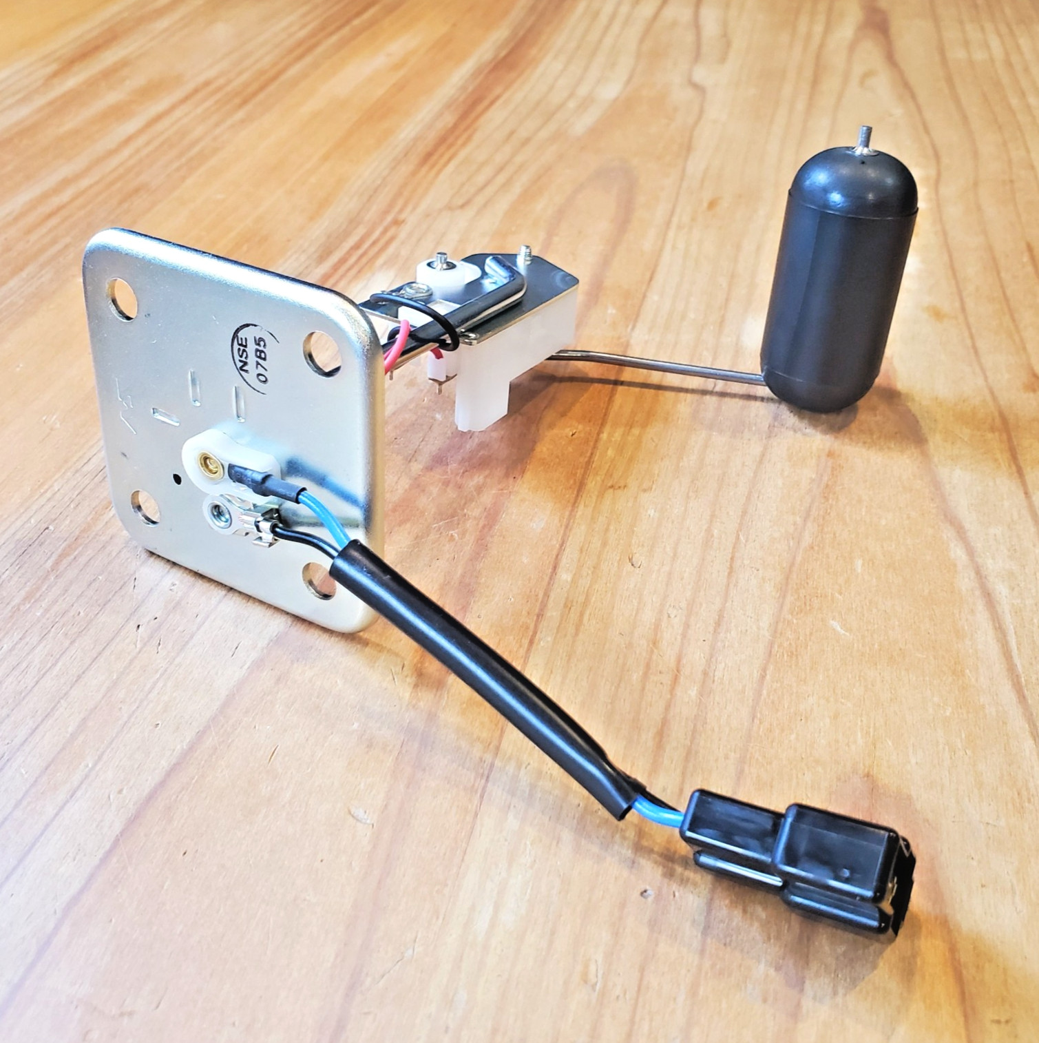 KAWASAKI Genuine Fuel Gauge for 2005-2013 Brute Force 650 750 52005-0011 NEW