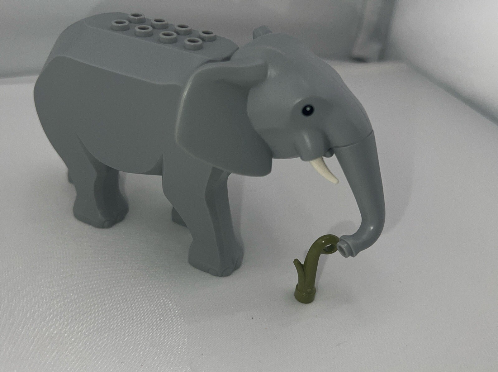 NEW LEGO Elephant Herd - Wildlife 60302 60307 Animal (Official LEGO)