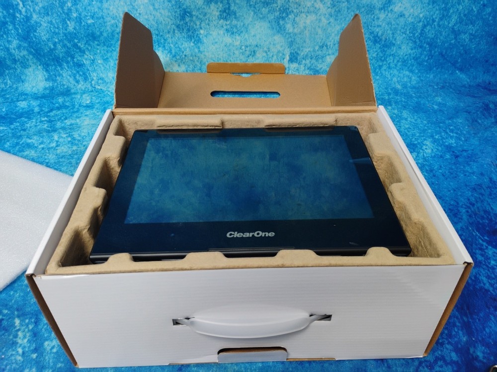 ClearOne Conference controller 910-3200-500