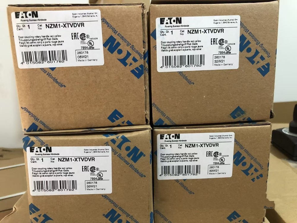 1PcS New NZM1-XTVDVR switch handle #N902F YF