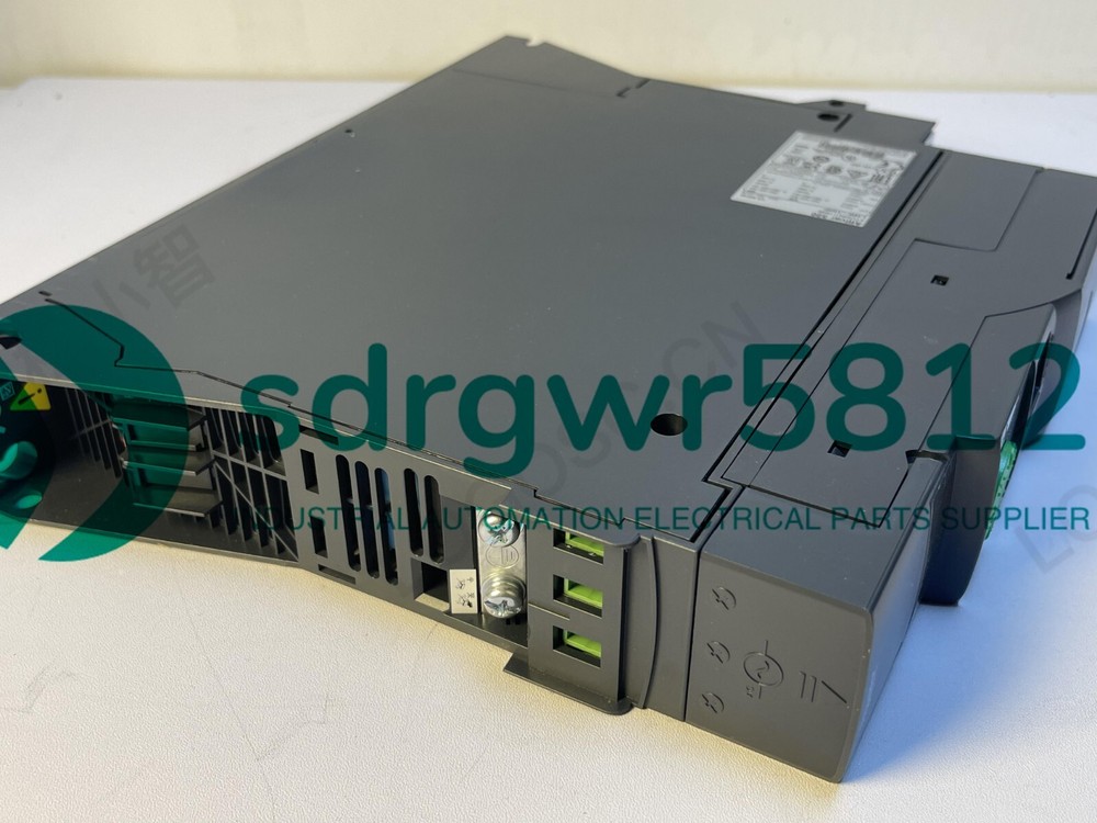 1PC New Schneider ATV320U11N4B frequency converter