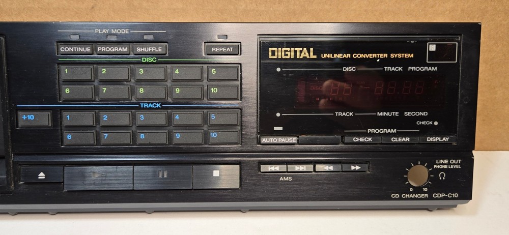 Sony CDP-C10 10 Disc CD Changer Front Face With Display - Working