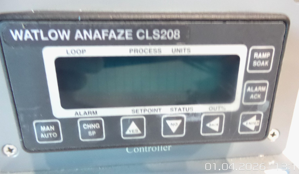 AMAT 0010-17447 TEMPERATURE CONTROLLER WATLOW ANAFAZE CLS208