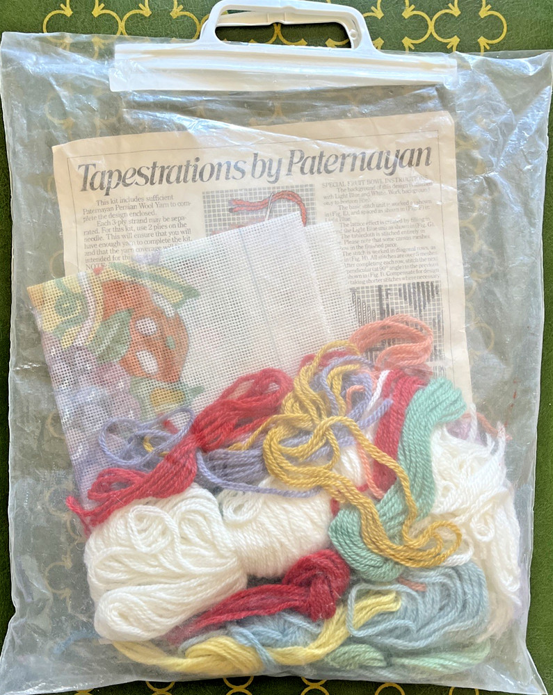 Vintage Tapestrations Paternayan FRUIT BASKET 100% Persian Wool Needlepoint Kit