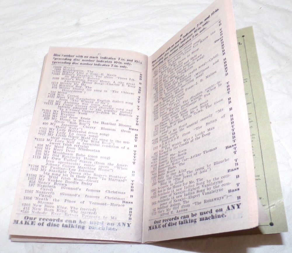 A COPY PHONOGRAPH PAMPHLET , " COLUMBIA DISC RECORDS "