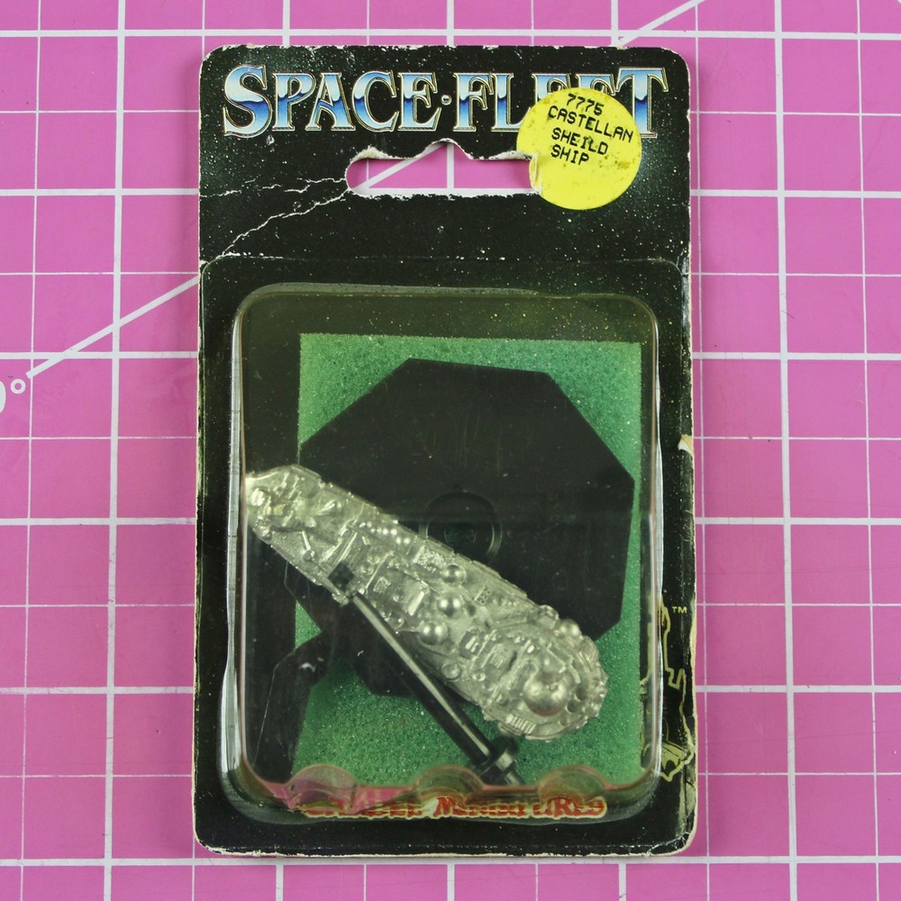 Space Fleet Castellan Shield Ship - Rare OOP - Games Workshop Battlefleet Gothic