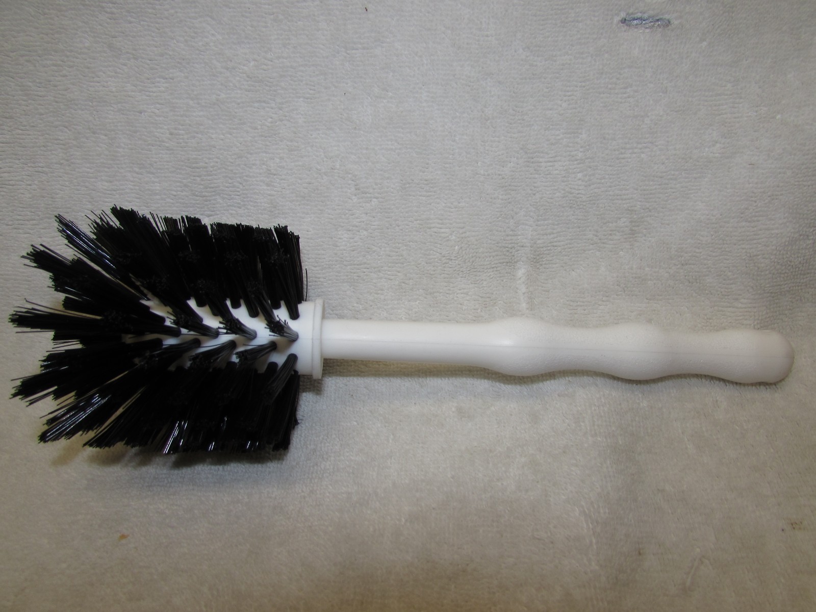 HEAVY DUTY Scrub Brush Kitchen Long Durable Bottle Grip Containers Disposal NEW