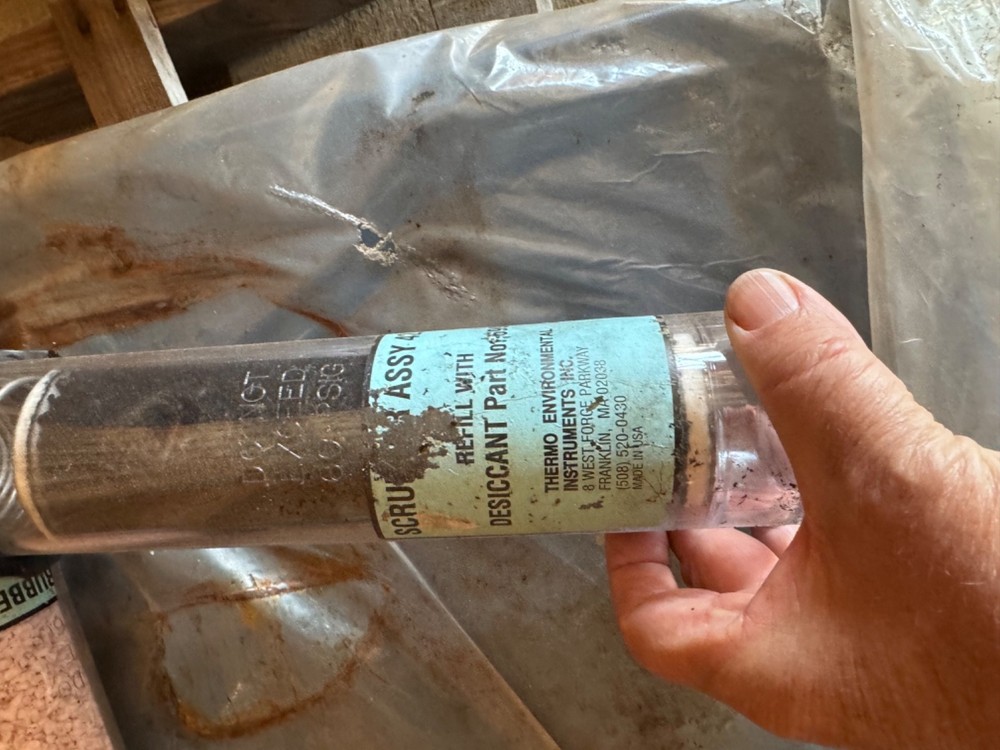 Thermo Environmental Instruments 42C NOx Analyzer w/ Manuals Software Cables Des