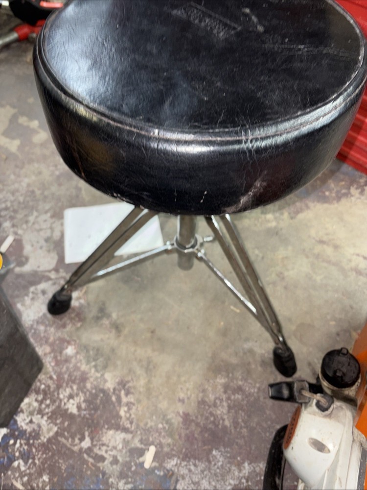 GIBRALTAR PRO EXTRA THICK PADDED DRUM SET THRONE HARDWARE SEAT -