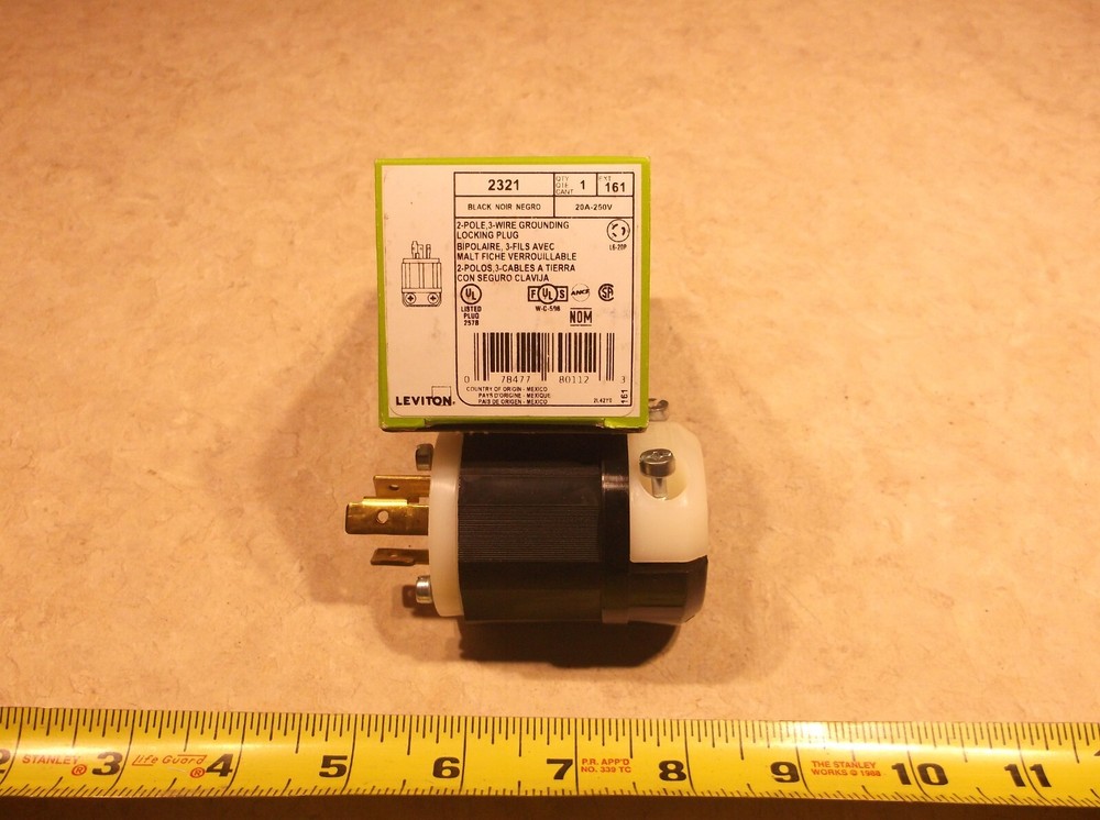 LEVITON 2321 LOCKING PLUG, C0191