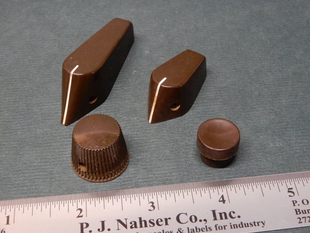 Four Vintage Brown Equipment Knobs Two Pointers One Round One Button Cap