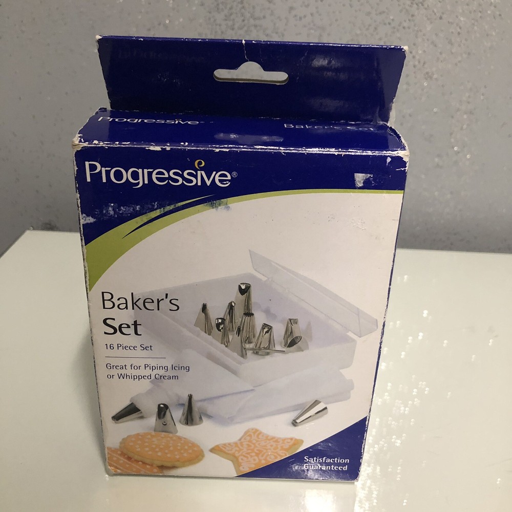 Progressive Bakers Cake Decorating Kit 16 Piece Set