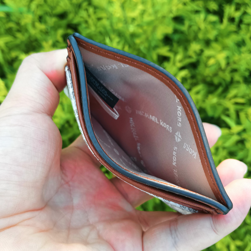 Michael Kors Jet Set Travel Card Holder Wallet Purse Vanilla Color