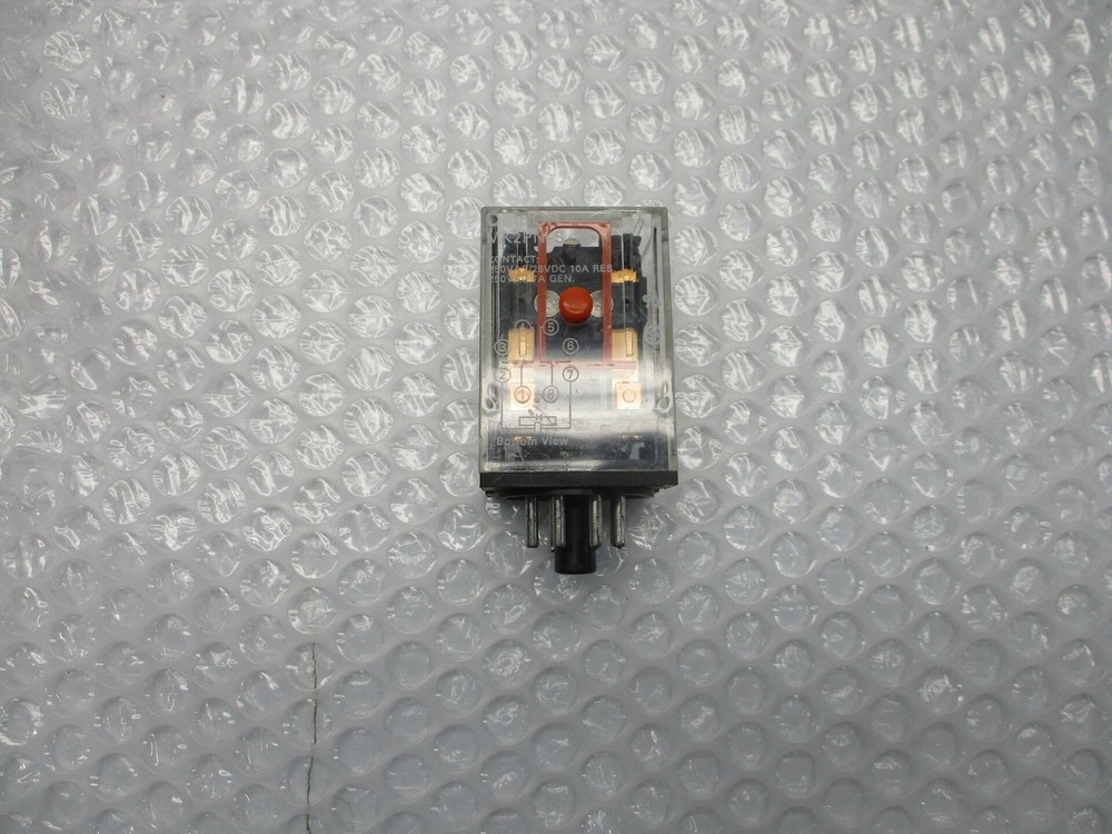 OMRON MK2PN-S RELAY 250VAC NSNP