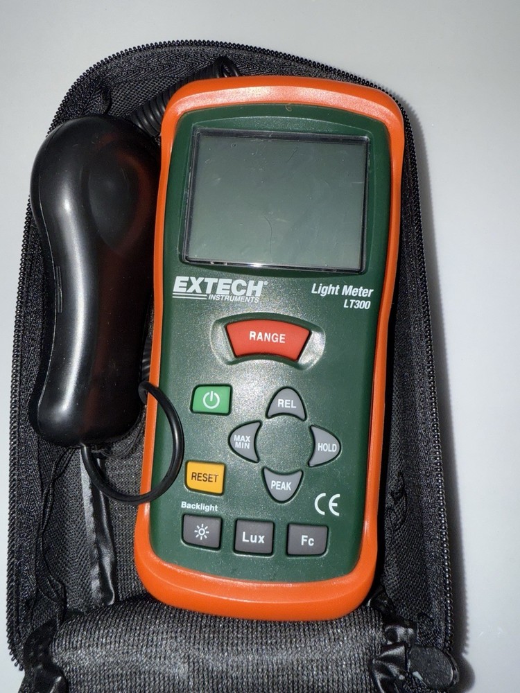 New!  Extech Instruments LT300 Light Meter