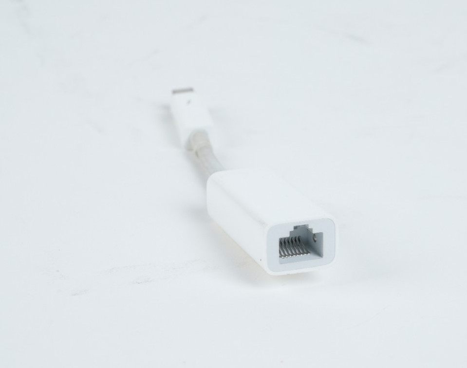 Apple A1433 Thunderbolt to Gigabit Ethernet Adapter