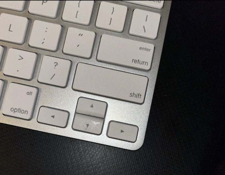 Apple Wireless Bluetooth Keyboard A1314, Tested, Works