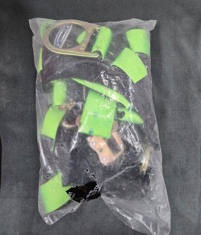 Werner Easy Wear Adjustable Fall Protection Safety Harness (D-Ring)