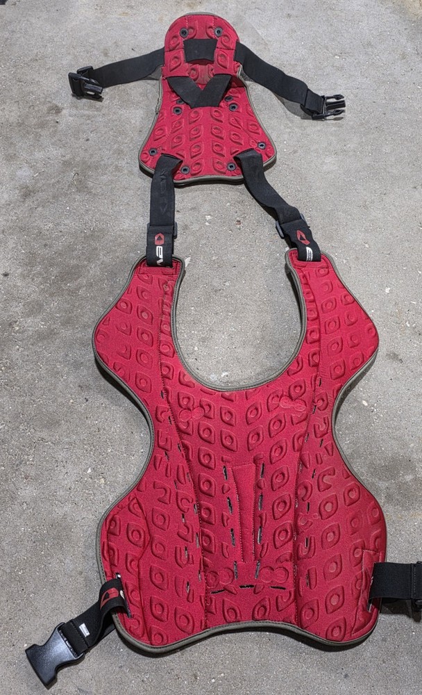 EVS Revo Lite Chest Protector (L/XL)