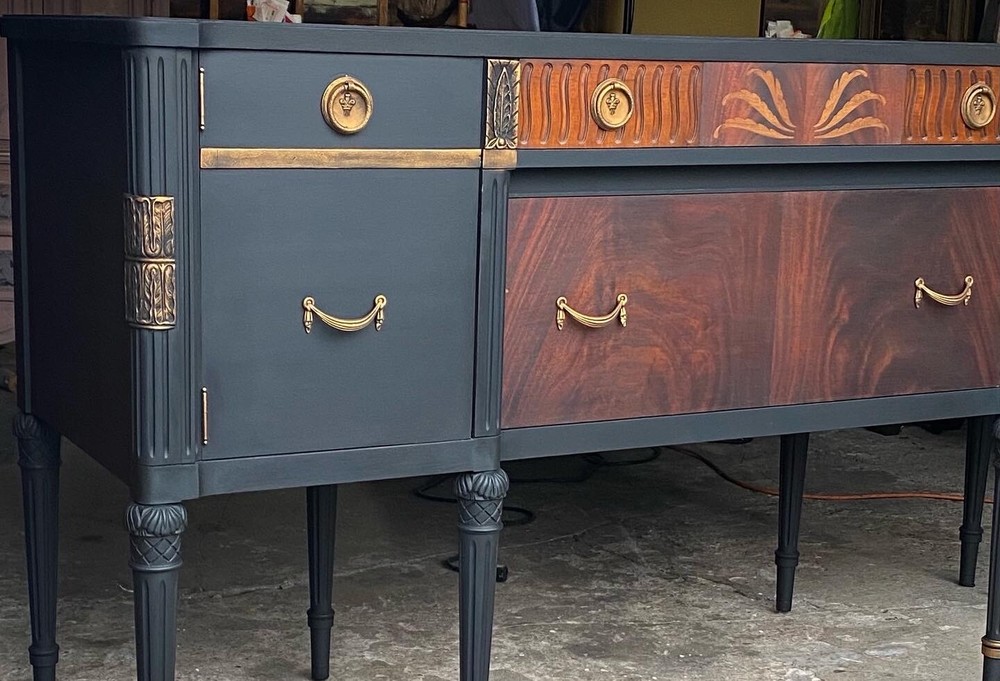 Sold****Beautiful credenza sideboard buffet 