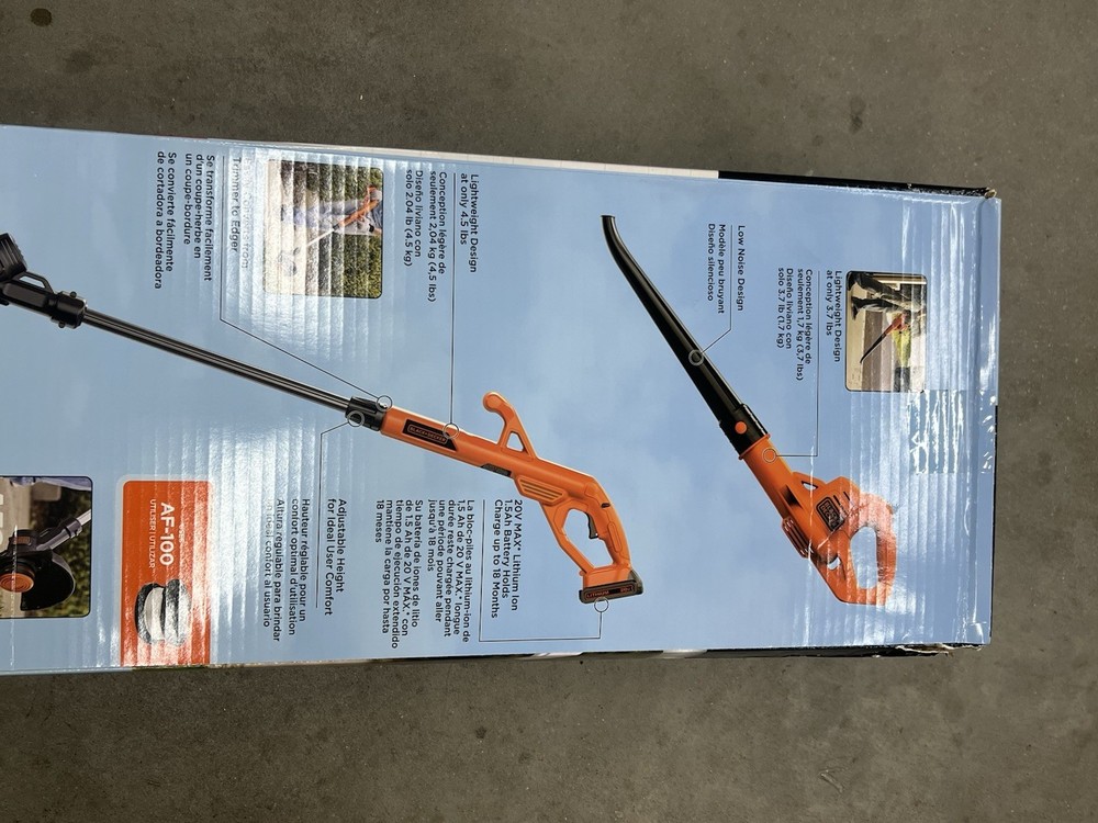BLACK+DECKER 20V MAX Cordless String Trimmer and Sweeper Combo Kit (LCC221) NEW
