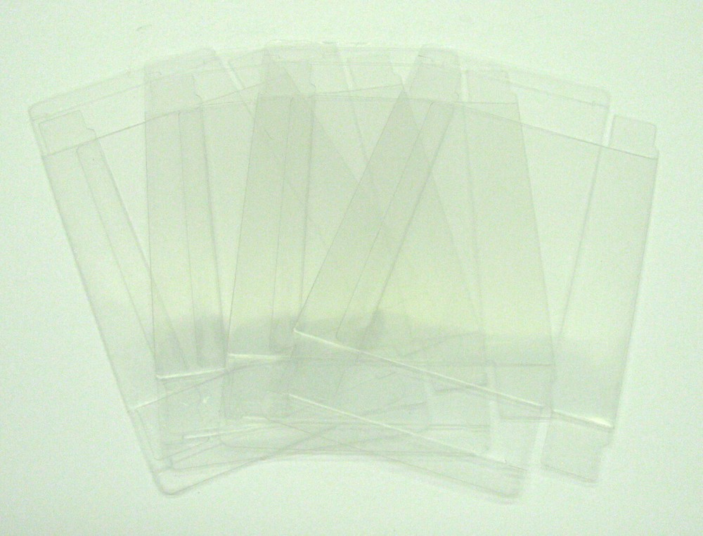 10X NINTENDO FAMICOM MEDIUM CIB GAME - CLEAR PLASTIC PROTECTIVE BOX - READ!