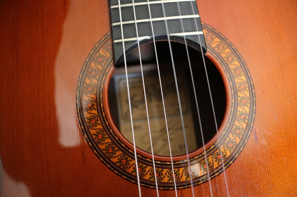Vintage Ramirez 1A classical guitar 1973