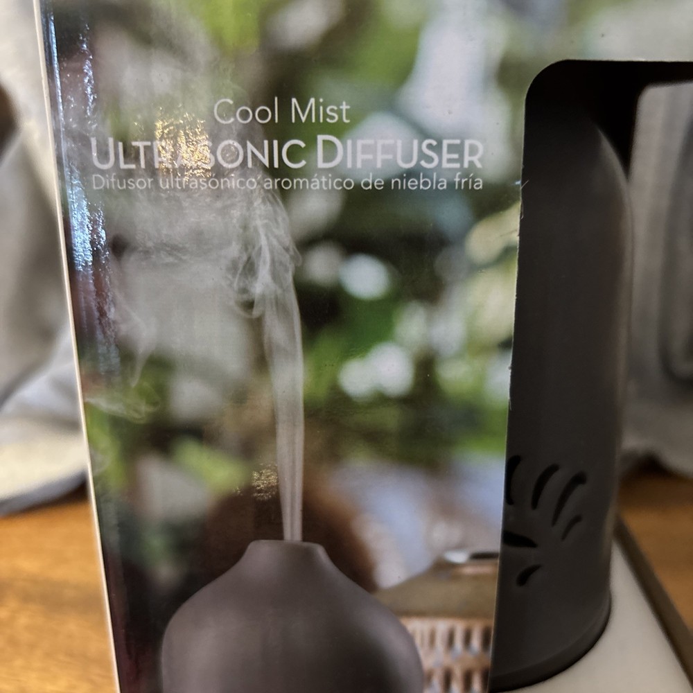 HUNTINGTON HOME COOL MIST ULTRASONIC DIFFUSER NEW GREY Two Mist Modes