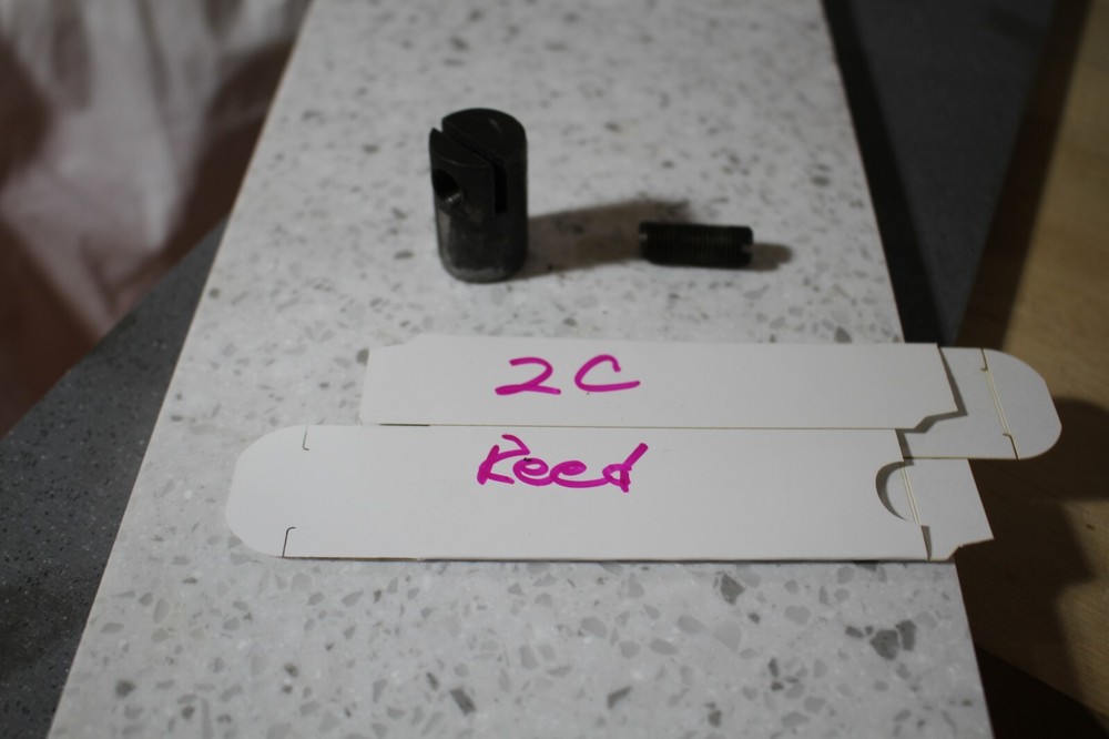 REED 2C Vise Set Screw/Post stay vintage