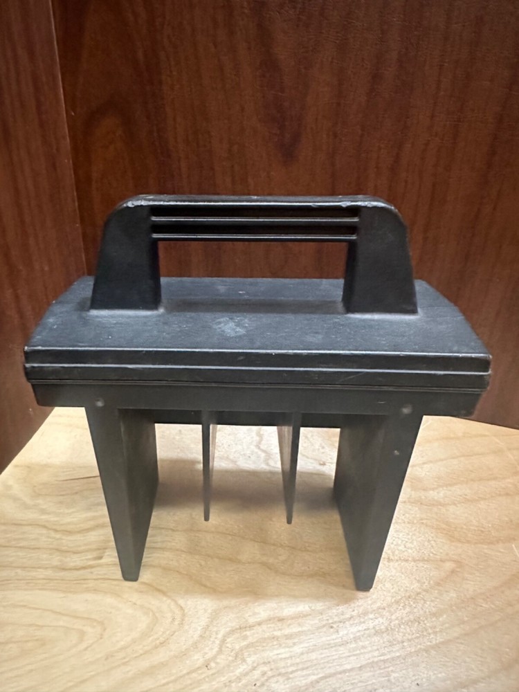 Trimble/Geodimeter/Spectra Multi Battery Adapter