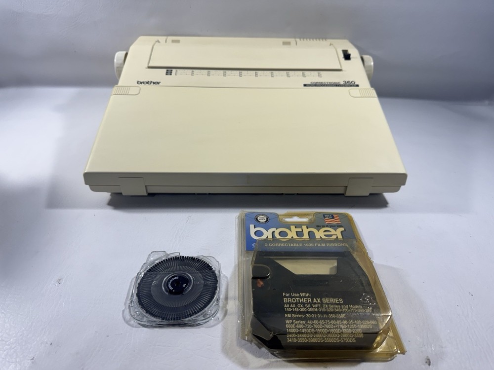 Brother Correctronic 360 Word Processing Typewriter W/EX Ribbon & Wheel Tested