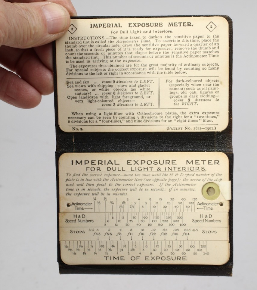 IMPERIAL DUPLEX EXPOSURE METER WITH INSTRUCTIONS IN BOX ANTIQUE FOR DISPLAY