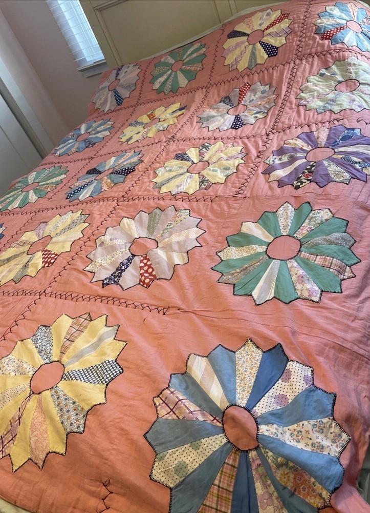 Quilt Vintage Dresden Plate handmade Double