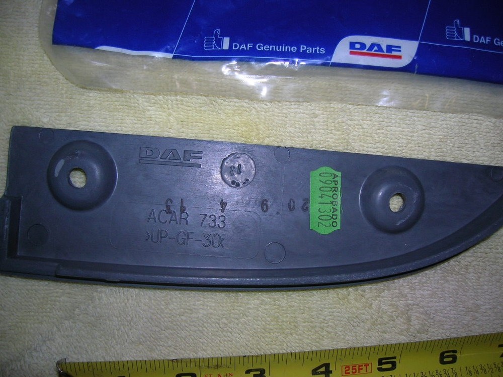 DAF 1405011 Bumper End Cap (Left)