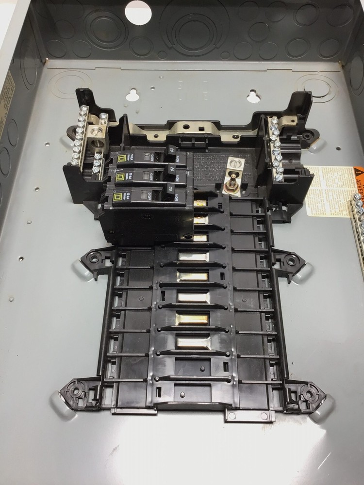 Square D QOC24US Load Center Enclosure V 2813