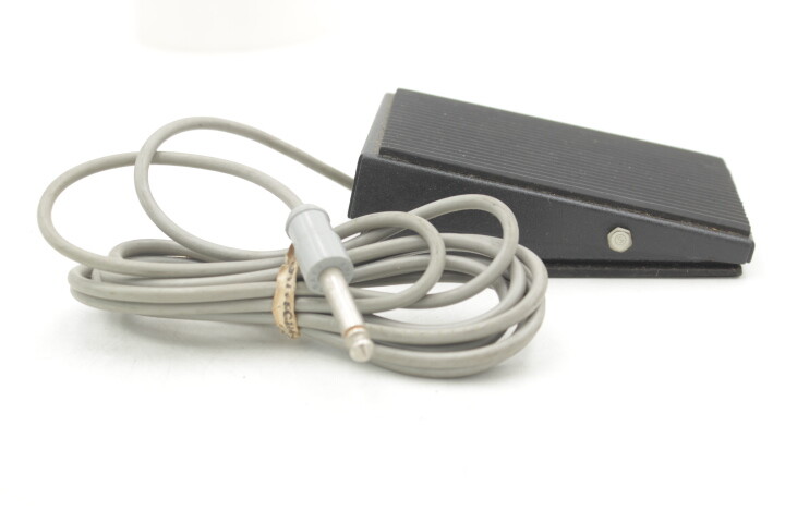 Latching Vintage Keyboard Volume Pedal 1/4"