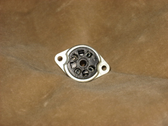 Rectifier Tube Socket, 4 pins in a 7-pin socket , new