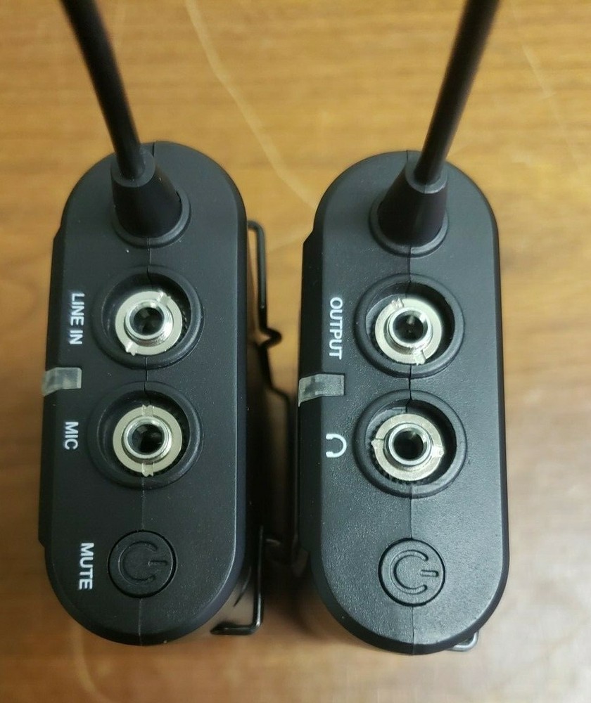 COMICA WM100-RX UHF Wireless Lavalier Microphone Mic Receiver in Case - NICE!!