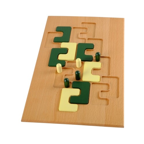 C-Cross - A Unique Connection Game