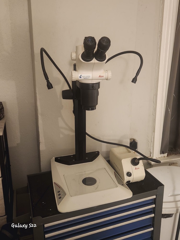 Leica S8AP0 Microscope With Camera Attachment With Firewire Cable Included