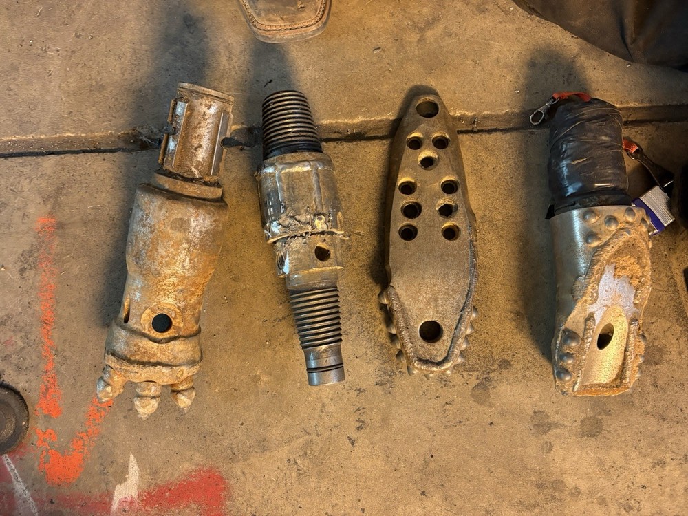 2440 Vermeer x3 housing drill bits multiple