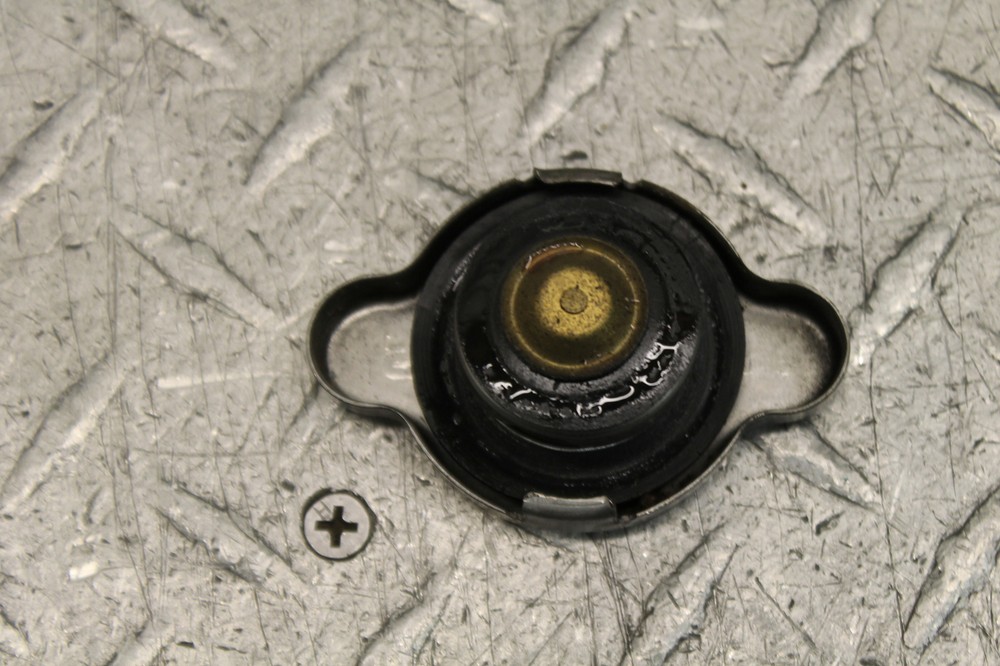 2003 HONDA INTERCEPTOR 800 VFR800A ABS RADIATOR CAP