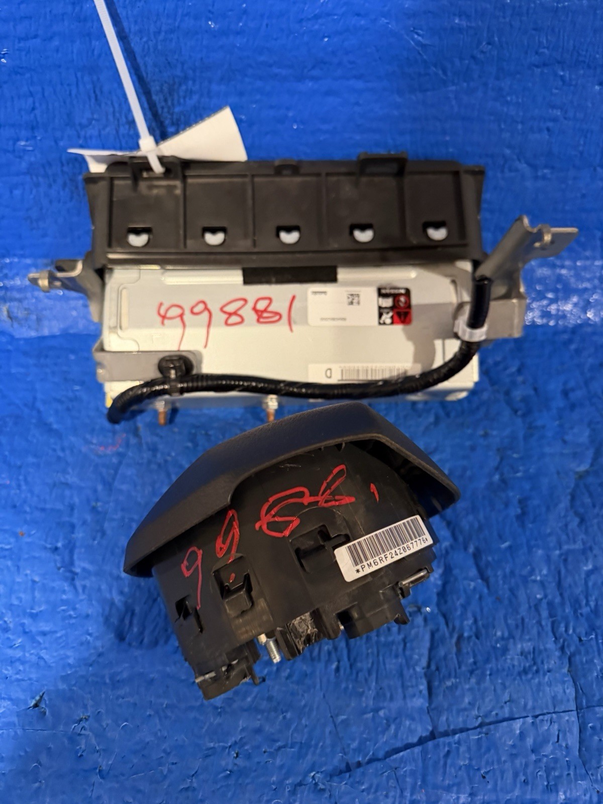 2024-2025-Nissan Rogue Japan Built Drive Wheel & Knee Airbag