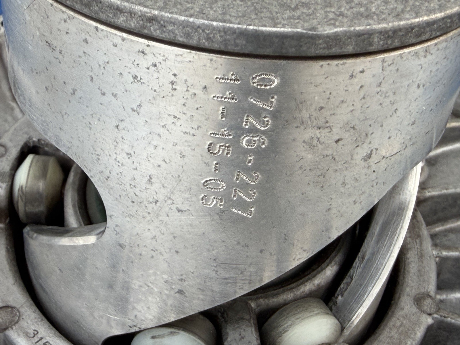 2005-2008 Arctic Cat 0726-325 Roller Driven Secondary Clutch CROSSFIRE M7 F7 F6