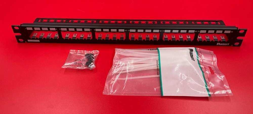 Panduit Pan-Net Flush Mounted Patch Panel CP24WSBLY ✅❤️️✅❤️️ NEW