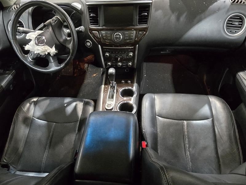 PATHFINDR 2013 Glove Box 608613