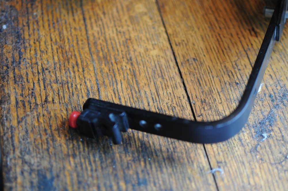 Stroboframe Flash Bracket - Vertical & Horizontal Camera Platform with cold shoe