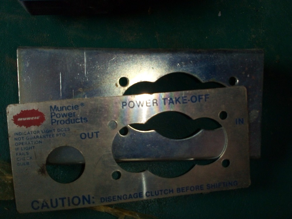 New Air Shift Control Faceplate & Bracket for Muncie PTO